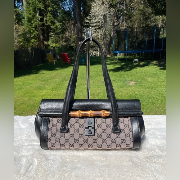 Gucci shoulder bag - Picture 3 of 16